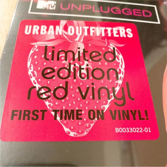 NEW Katy Perry MTV Unplugged Urban Outfitters Limited Edition Red Vinyl Record - Picture 3 of 4